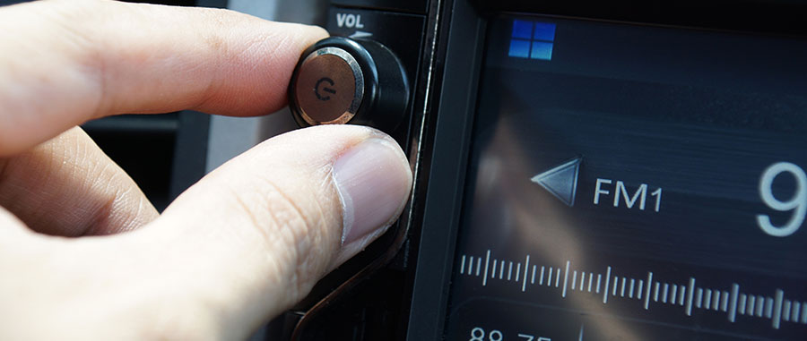 Adjusting radio and volume can be a distraction