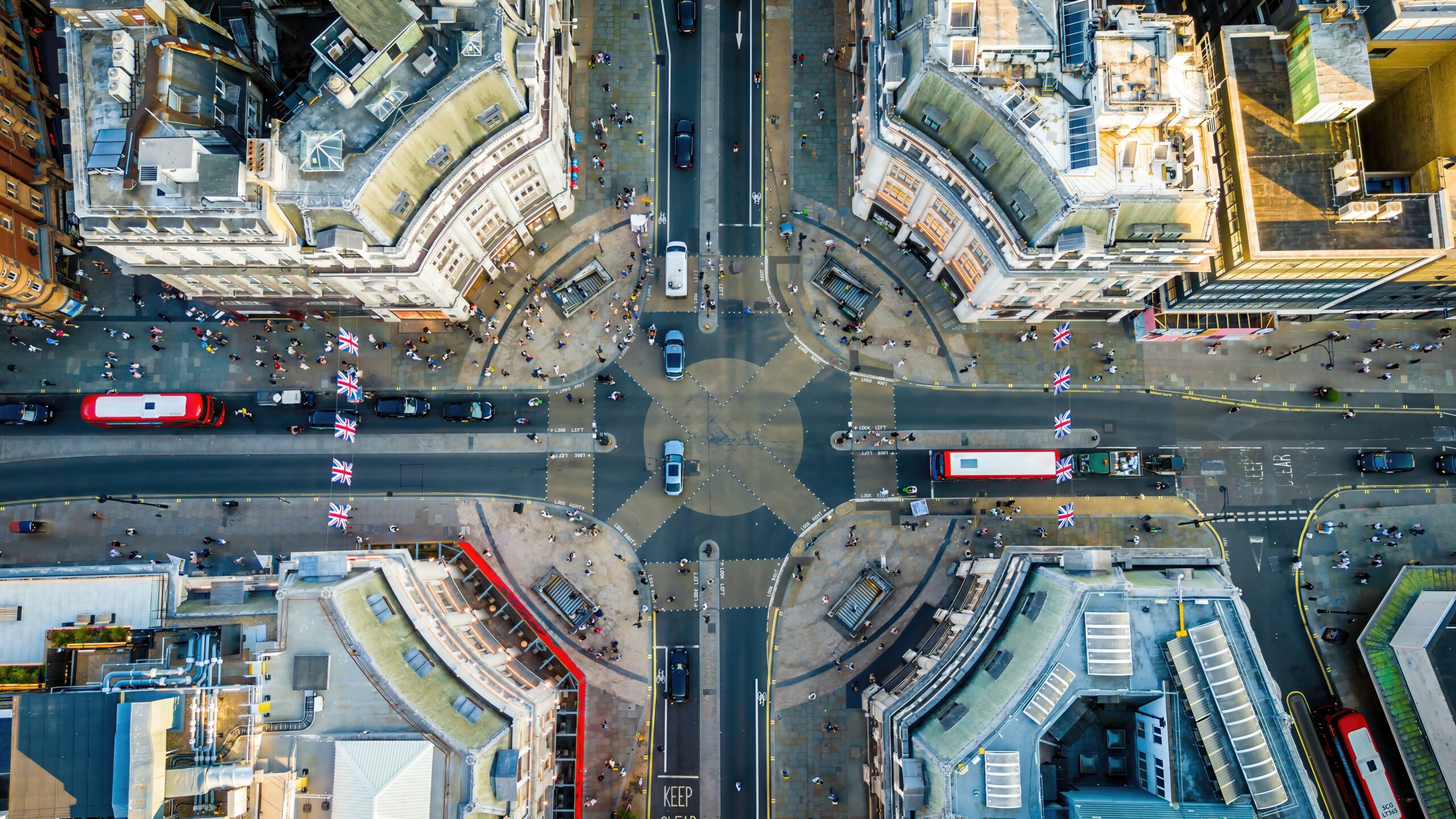 Busy crossroads in London