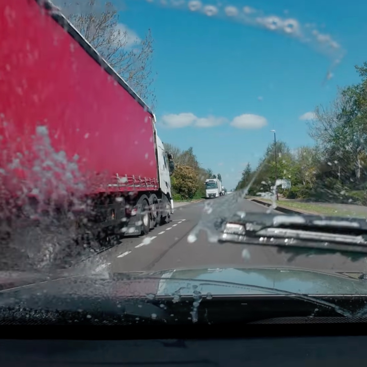 Front windscreen wash