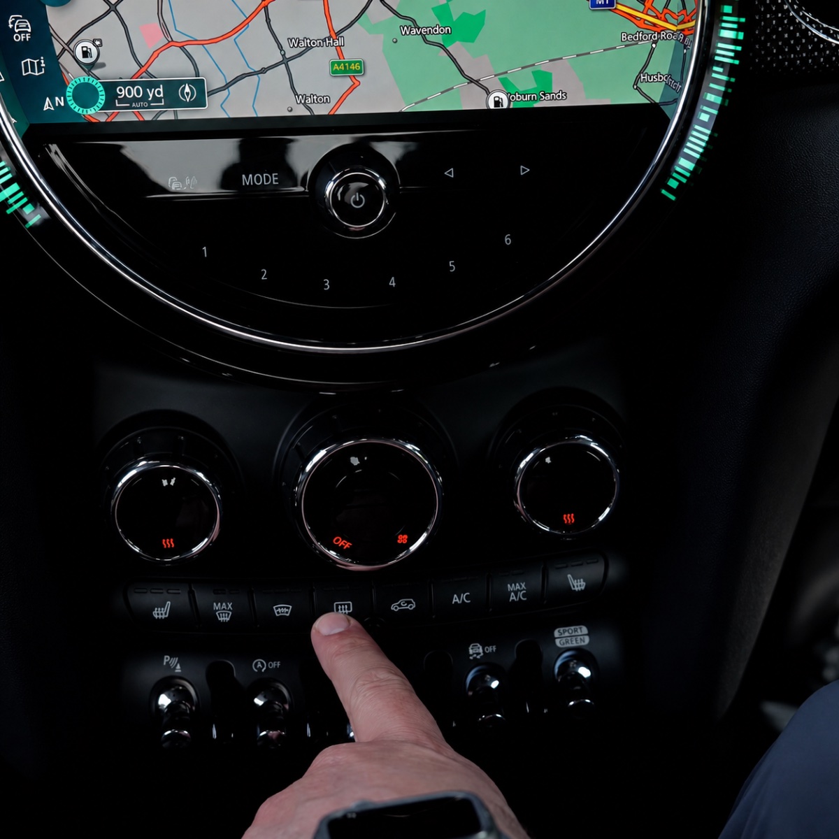 Rear demister control in car